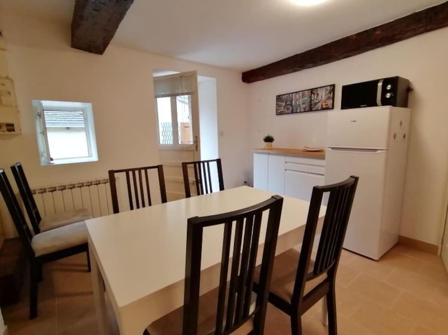 Le Blanc, Agreable Maison De Centre Ville エクステリア 写真